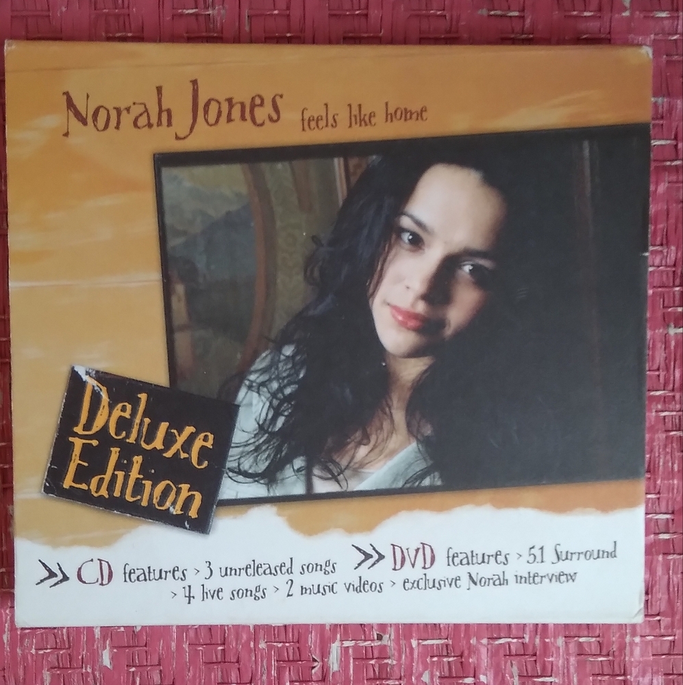 Rare Norah Jones Deluxe Edition CD/DVD